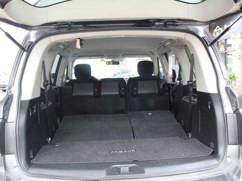 Used 2019 Nissan Armada SV image 15