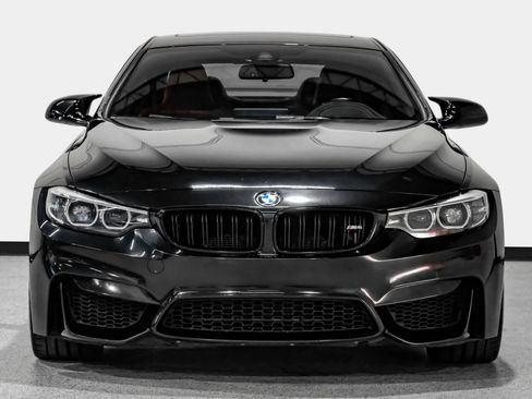 Used 2019 BMW M4 Coupe w/ Competition Package RWD image 3