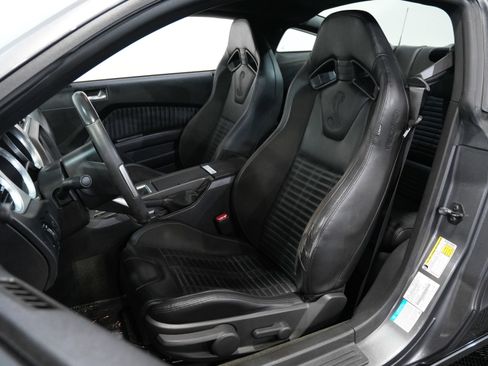 Used 2013 Ford Mustang Shelby GT500 image 28