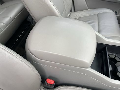 Used 2015 Honda Pilot Touring image 33