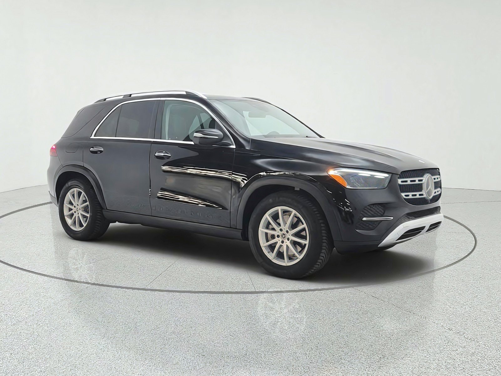 Certified 2025 Mercedes-Benz GLE 350 4MATIC image 3