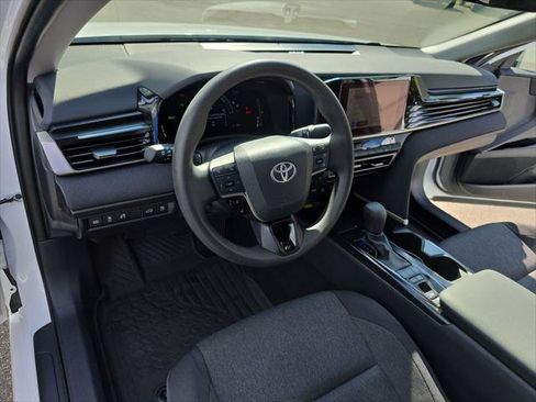 Certified 2025 Toyota Camry LE FWD image 19