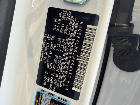 Used 2022 Kia Telluride S FWD image 35