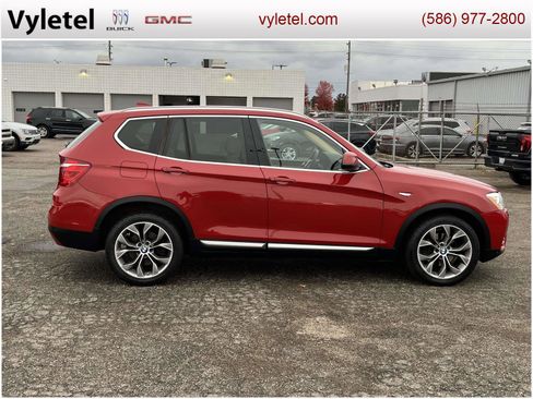 Used 2015 BMW X3 xDrive28i image 2