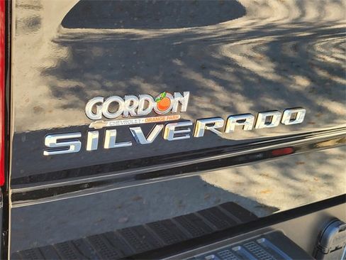 New 2025 Chevrolet Silverado 1500 Custom image 19