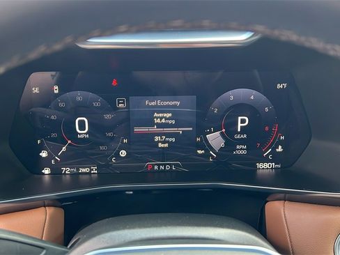 Used 2024 GMC Canyon AT4 image 19