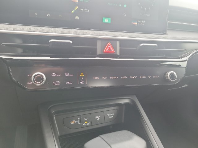 New 2026 Kia K5 LXS FWD image 20