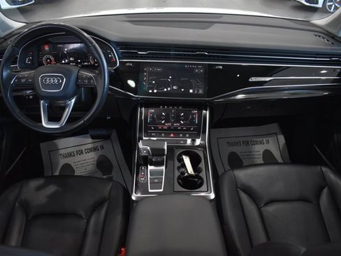 Used 2023 Audi Q7 3.0T Premium Plus AWD/4WD image 39