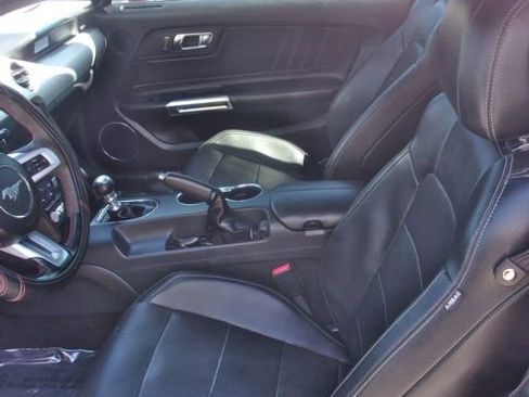 Used 2015 Ford Mustang GT Premium w/ Equipment Group 401A RWD image 21