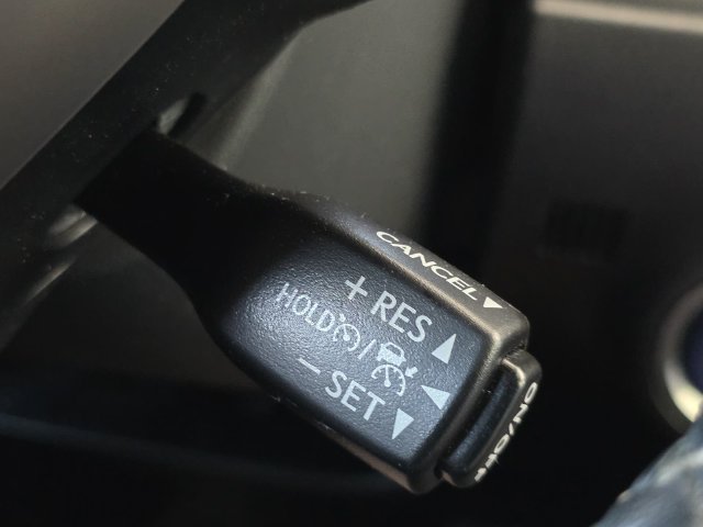 Used 2020 Lexus RX 450h AWD w/ Cold Weather Package image 27