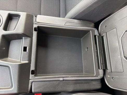 Used 2025 Chevrolet Silverado 1500 LT image 42