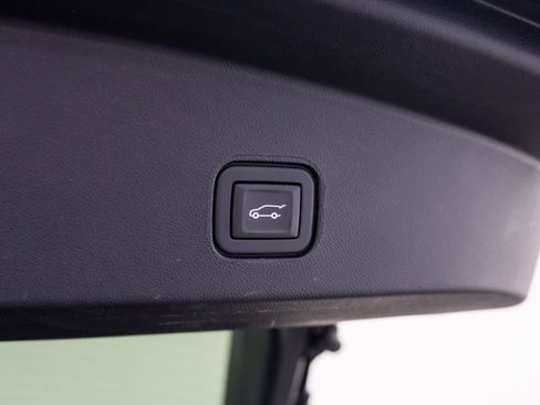 Certified 2025 Cadillac Lyriq Luxury w/ LPO, Floor Liner Package image 36