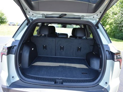 Used 2026 Chevrolet Equinox LT w/ Convenience Package II AWD/4WD image 38
