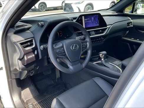 Certified 2023 Lexus UX 250h F Sport AWD/4WD image 17