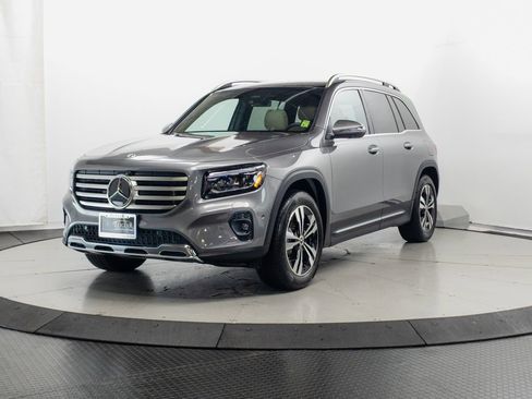 Certified 2026 Mercedes-Benz GLB 250 4MATIC image 3