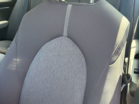 Used 2024 Toyota Camry LE image 5