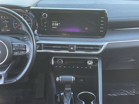 Used 2024 Kia K5 GT-Line image 14