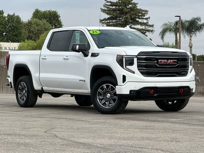 Used 2025 GMC Sierra 1500 AT4