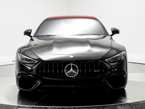 Used 2023 Mercedes-Benz SL 63 AMG 4MATIC image 2