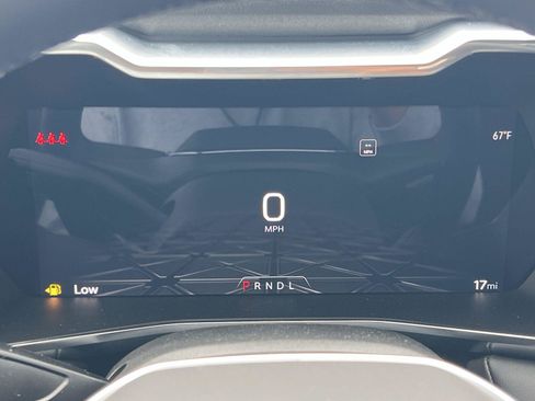 New 2026 GMC Canyon Elevation w/ LPO, Black Badging Package RWD image 15