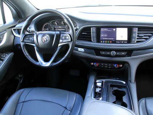 Used 2024 Buick Enclave Essence w/ Experience Buick Package image 9