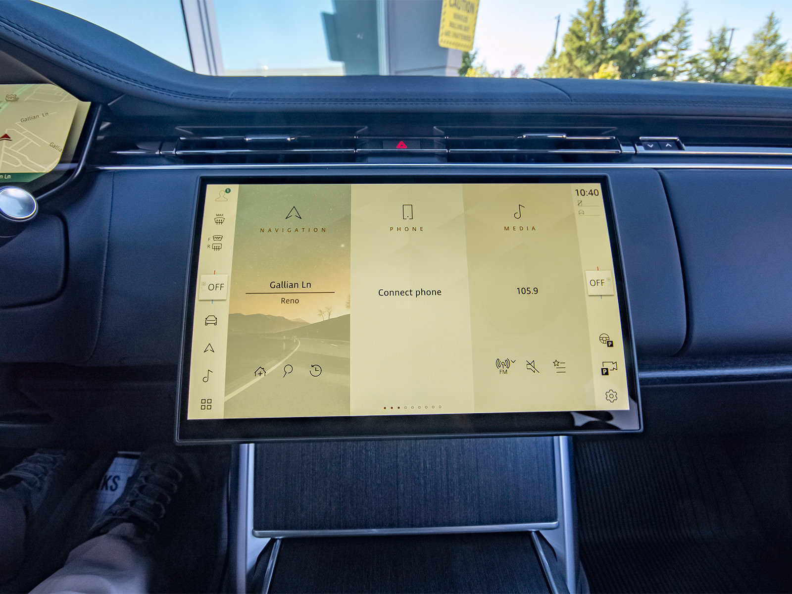 New 2027 Land Rover Range Rover SE AWD/4WD image 18