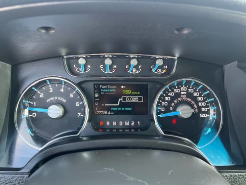 Used 2013 Ford F150 Lariat w/ Lariat Chrome Pkg image 17