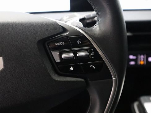 Used 2022 Kia EV6 Wind image 31