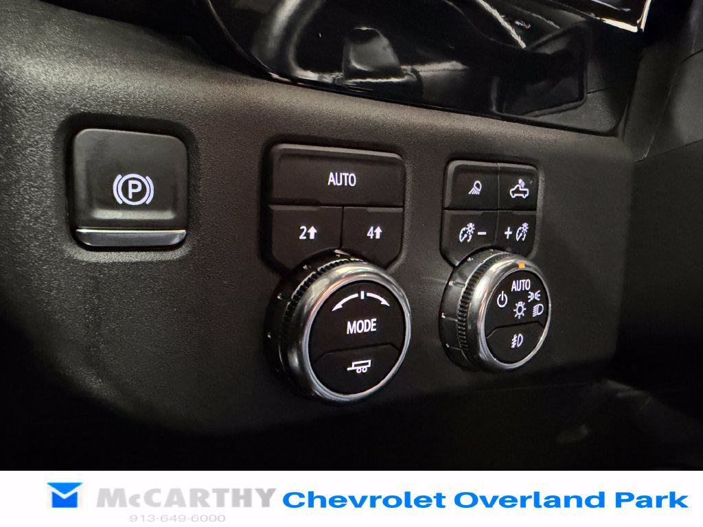 Used 2024 GMC Sierra 1500 Elevation w/ Elevation Premium Package AWD/4WD image 18