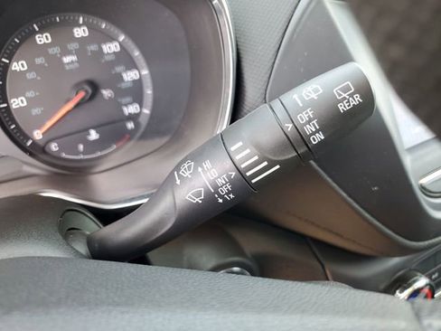 Used 2023 Chevrolet TrailBlazer LT AWD/4WD image 23