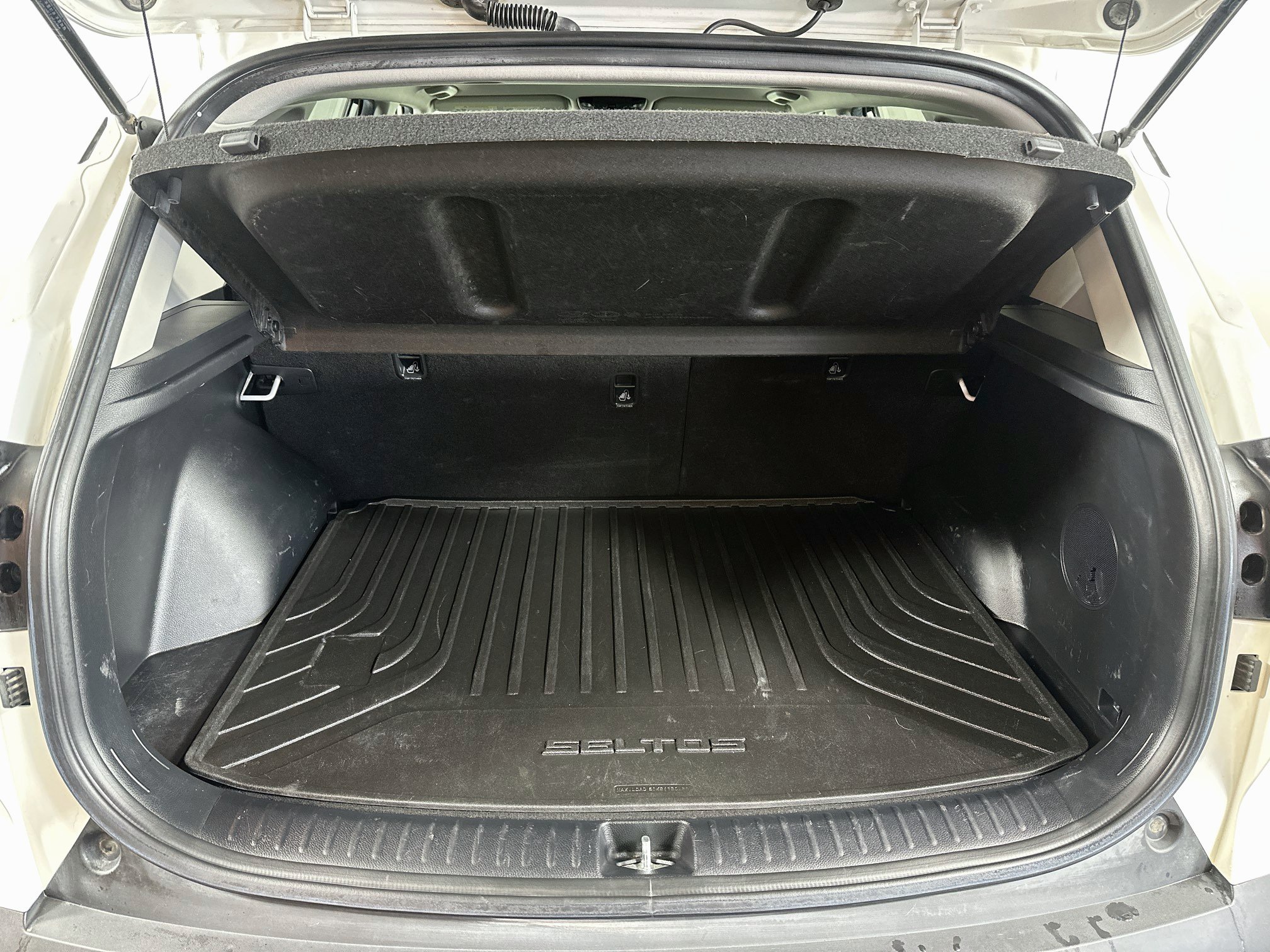Used 2021 Kia Seltos SX w/ SX Sunroof Package AWD/4WD image 26