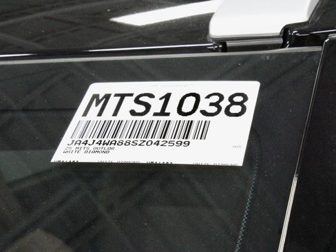 New 2025 Mitsubishi Outlander SEL image 34