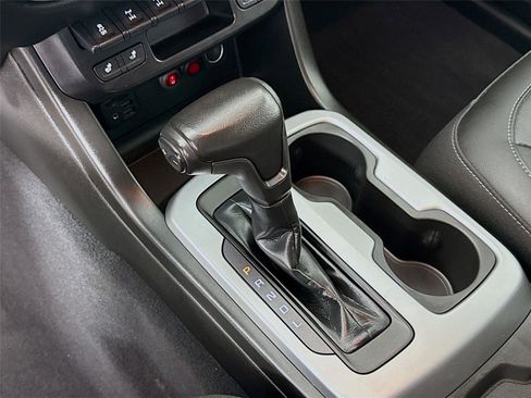 Used 2021 Chevrolet Colorado ZR2 w/ ZR2 Midnight Special Edition image 17