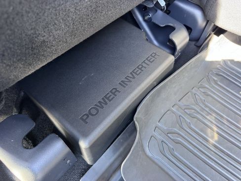 Used 2024 Ford F250 Lariat image 29