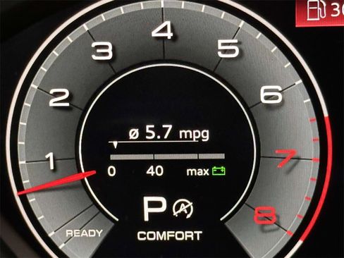 Used 2022 Audi A8 L 3.0T image 28