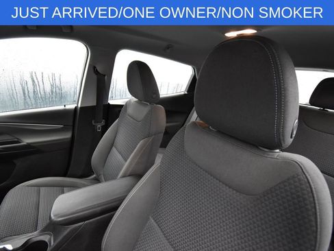 Used 2023 Chevrolet Bolt LT image 14