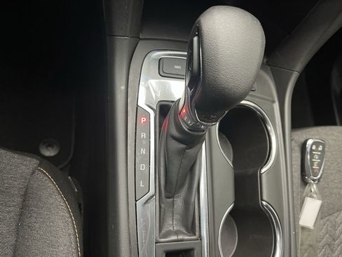 Certified 2022 Chevrolet Equinox LT image 24