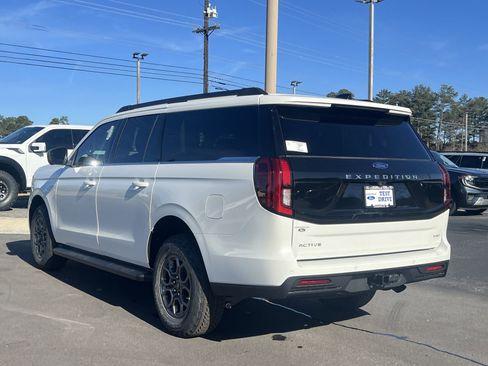 New 2025 Ford Expedition Max Active image 21