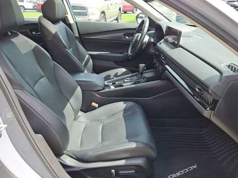 Used 2023 Honda Accord EX-L image 15