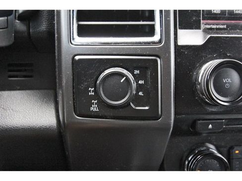 Used 2015 Ford F150 XLT w/ Equipment Group 302A Luxury AWD/4WD image 27
