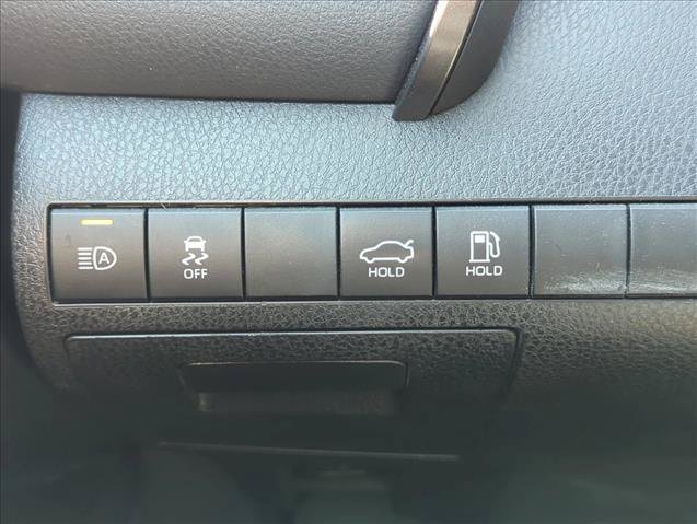 Used 2023 Toyota Camry SE FWD image 12