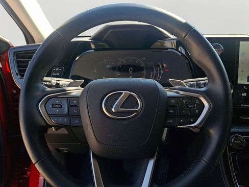 Used 2023 Lexus NX 250 AWD image 19