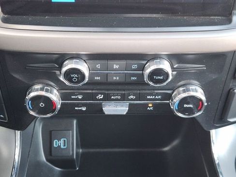 Used 2024 Ford F150 XLT w/ Mobile Office Package image 17