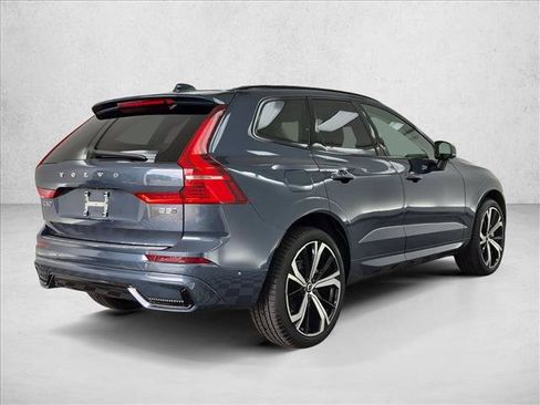 Used 2025 Volvo XC60 B5 Ultra AWD/4WD image 5