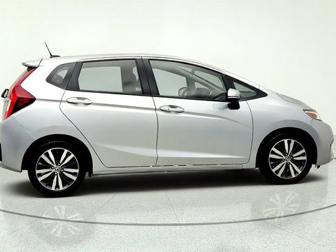 Used 2017 Honda Fit EX-L image 4