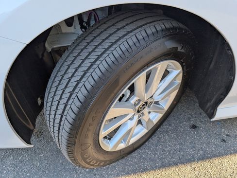 Used 2026 Toyota Camry LE image 21