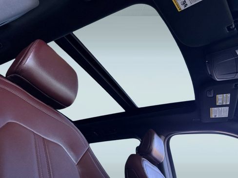 Used 2024 Ford Expedition Limited image 28