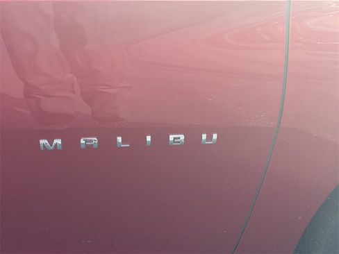 Used 2024 Chevrolet Malibu LT image 10