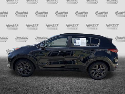 Used 2022 Kia Sportage Nightfall Edition FWD image 7