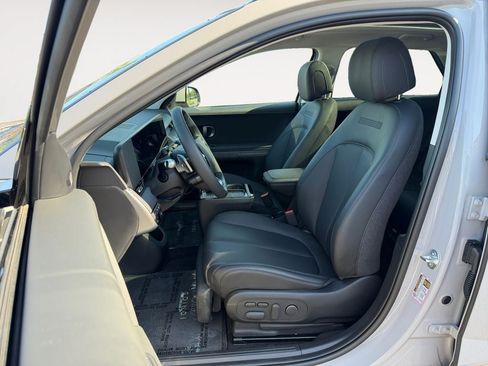 Used 2025 Hyundai Ioniq 5 Limited AWD/4WD image 6